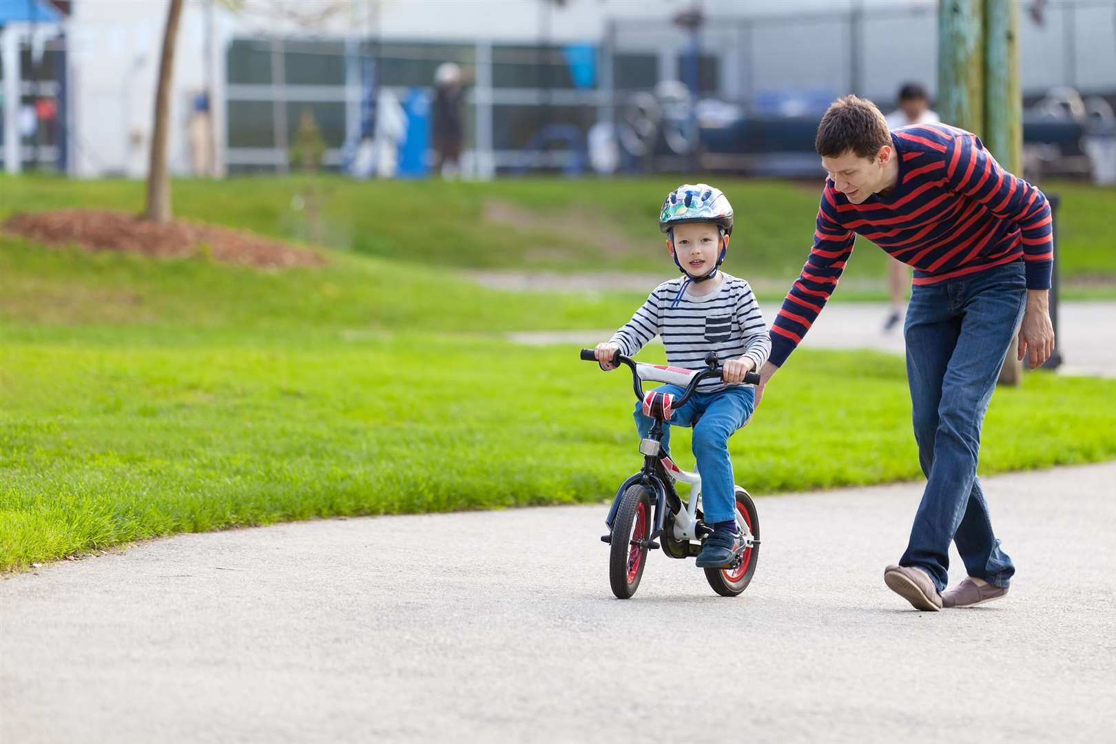 Do you and the kids need some help cracking the bike riding?