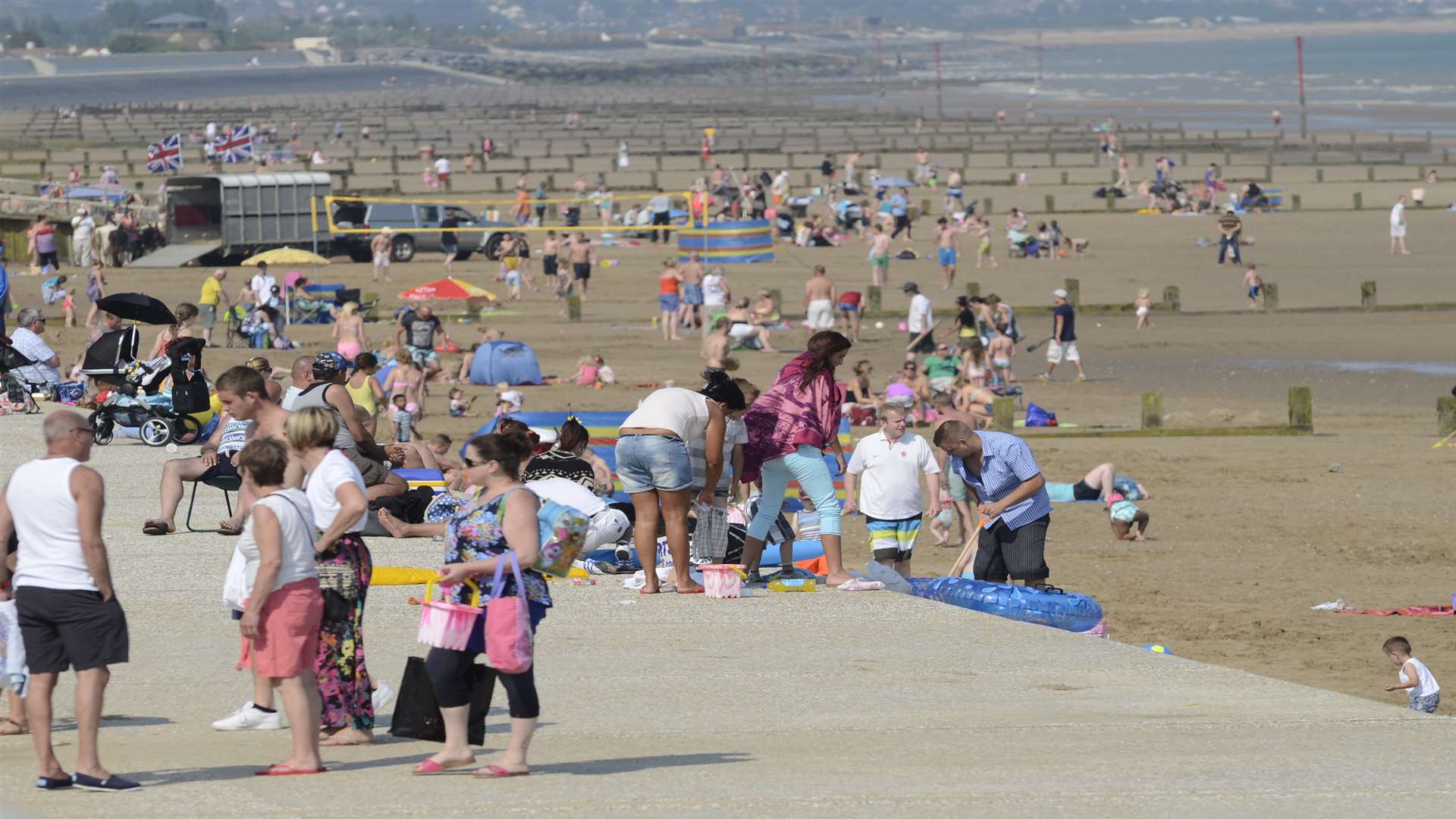 Dymchurch beach