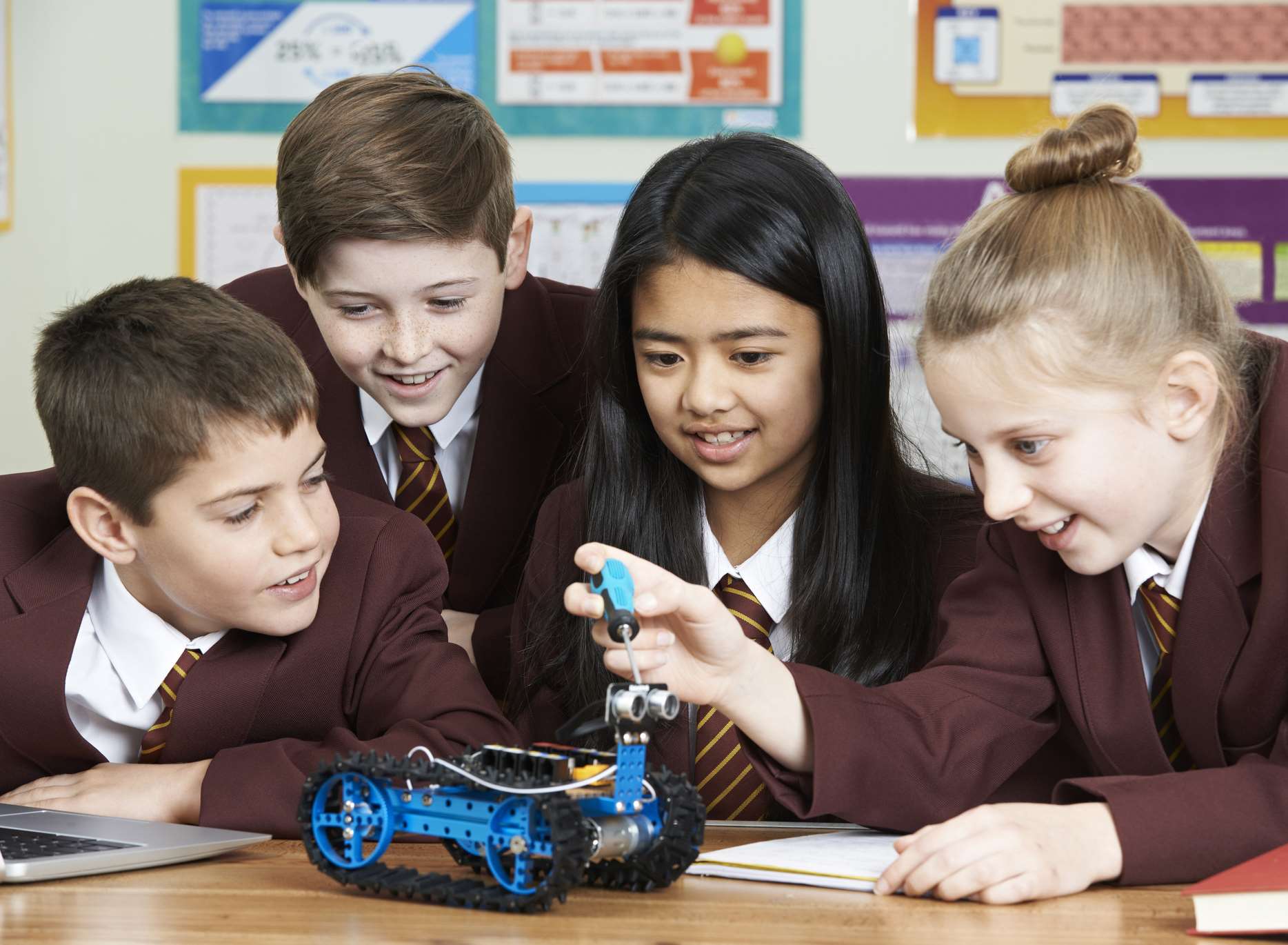 Secondary school applications in Kent and Medway nearing deadline