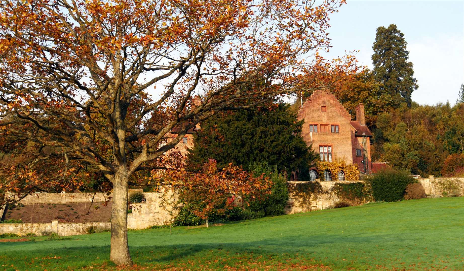 Admire spectacular scenic views from Chartwell’s picturesque grounds. Picture: National Trust Images