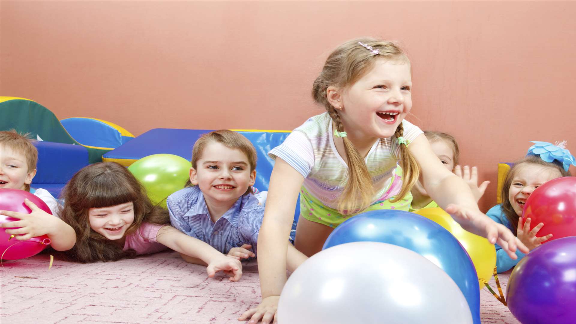 Summer holiday camp designed to boost kids' confidence