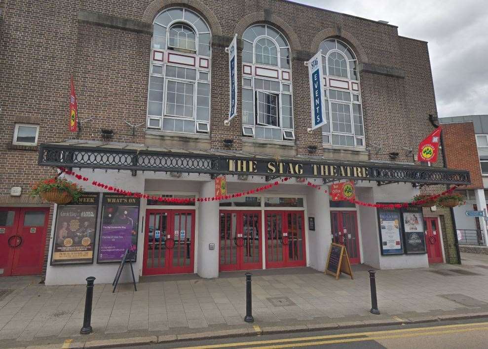 The Stag Theatre in London Road, Sevenoaks (39854967)