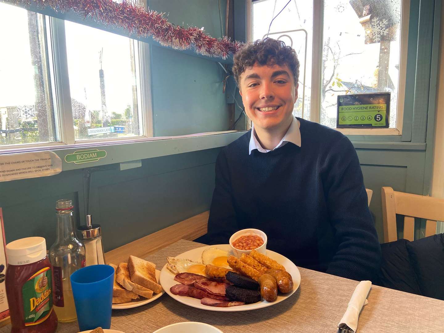 KentOnline’s Alex Keir headed to Newenden to experience the unique Nibbles Railway Cafe
