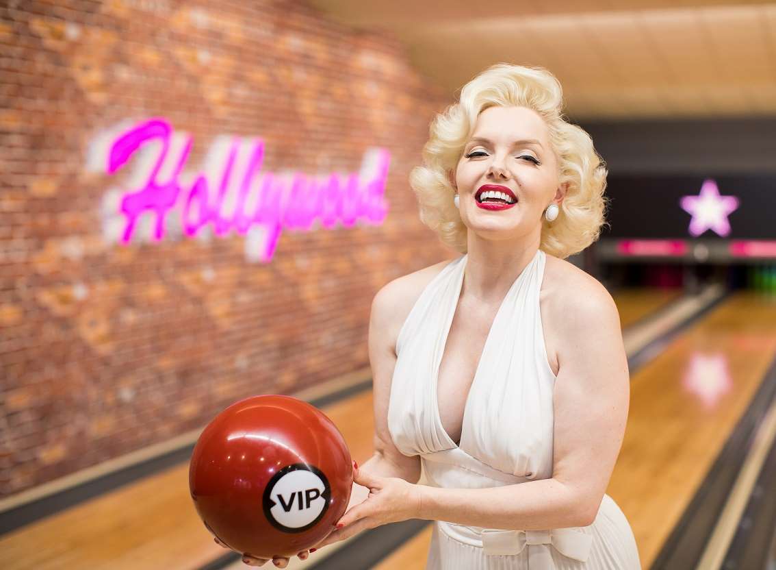 Marilyn bowls the first ball at the new Hollywood Bowl Ashford