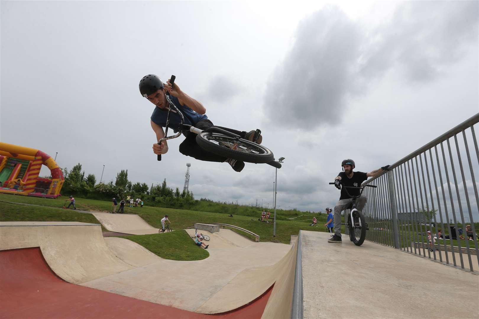 Thrillseekers at the Cyclopark