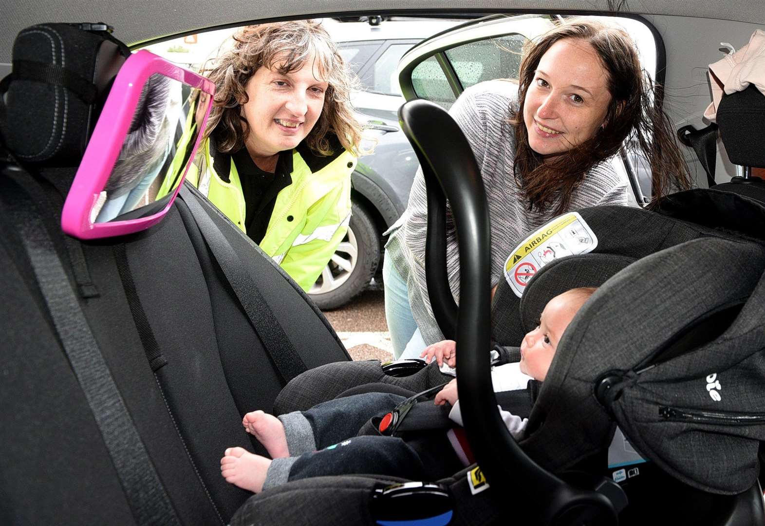 Car seat clinics in Kent by Kent County Council Road's Safety Team
