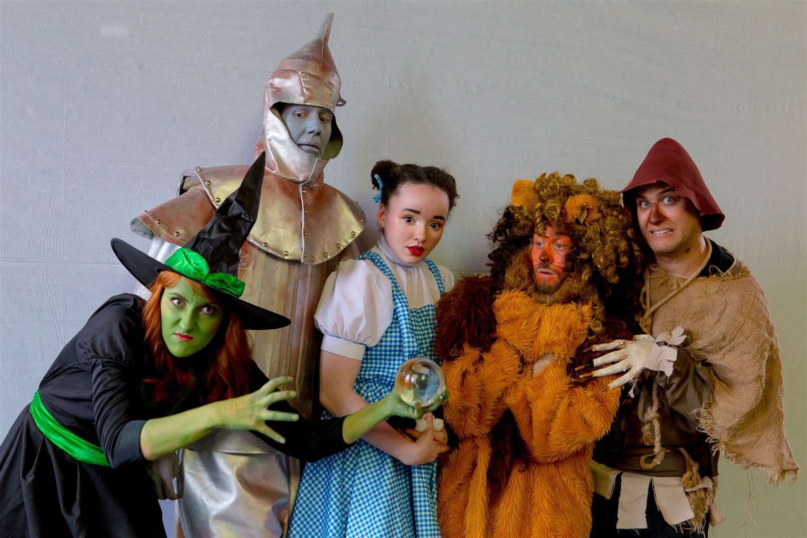 Catch the cast of the Wizard of Oz up until Sunday