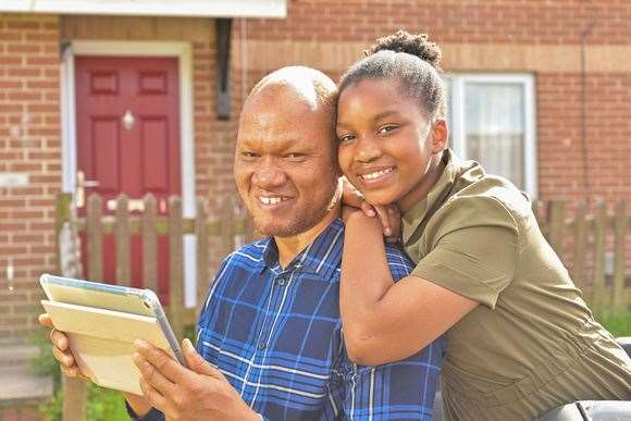 Annabelle and her dad Gideon. Picture: Billypix ltd