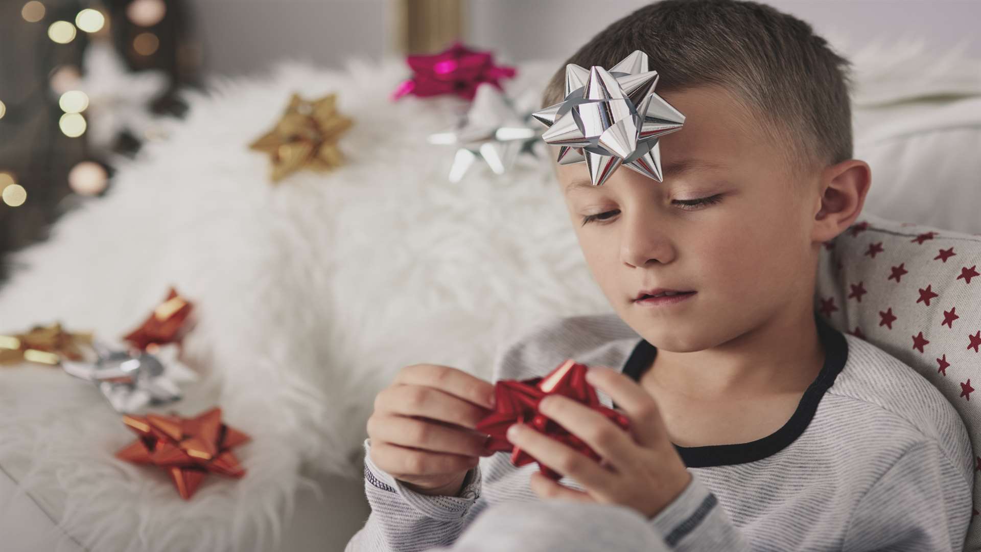 There are ways to entertain the kids in the run up to Christmas without breaking the bank