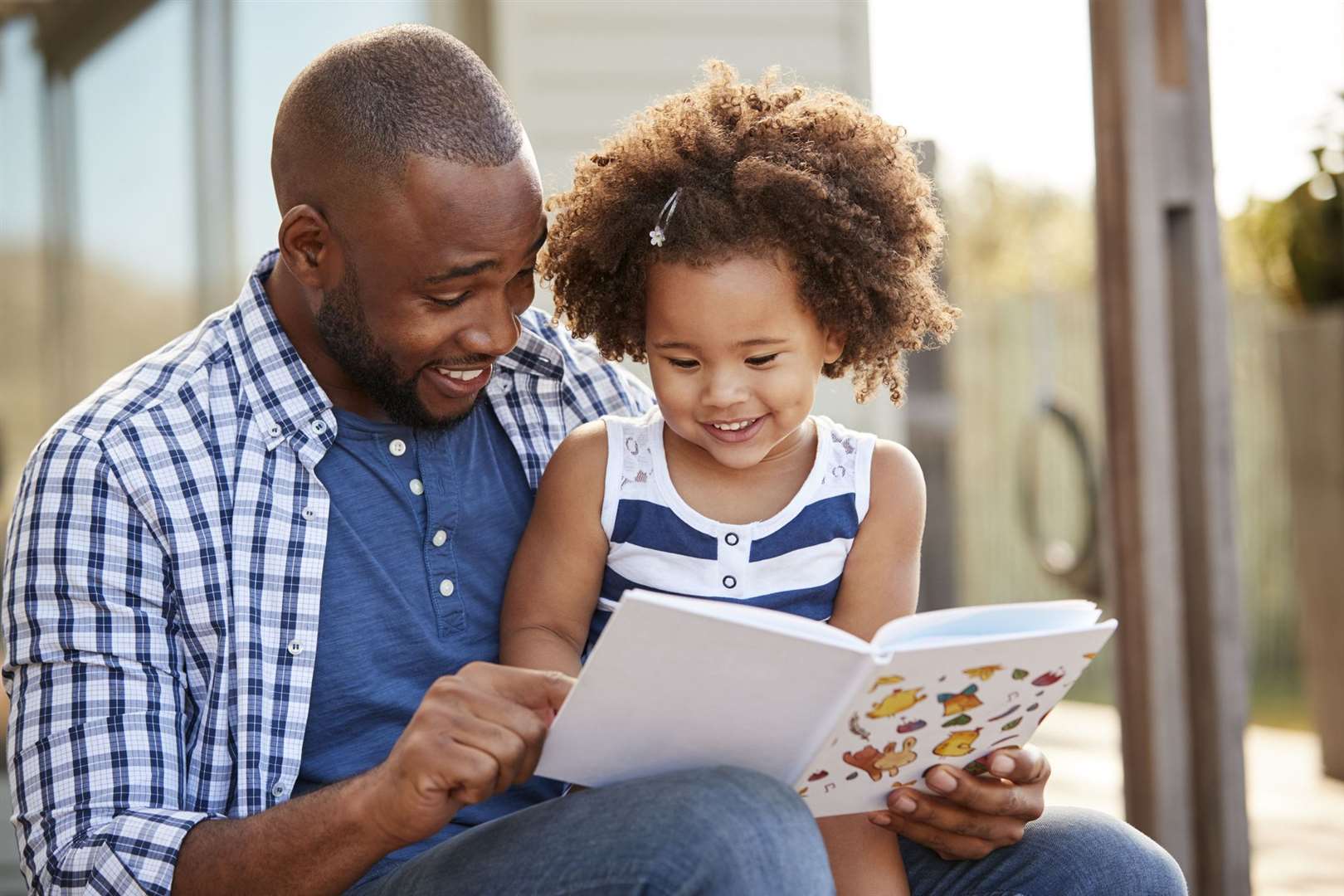 The importance of reading regularly with small children