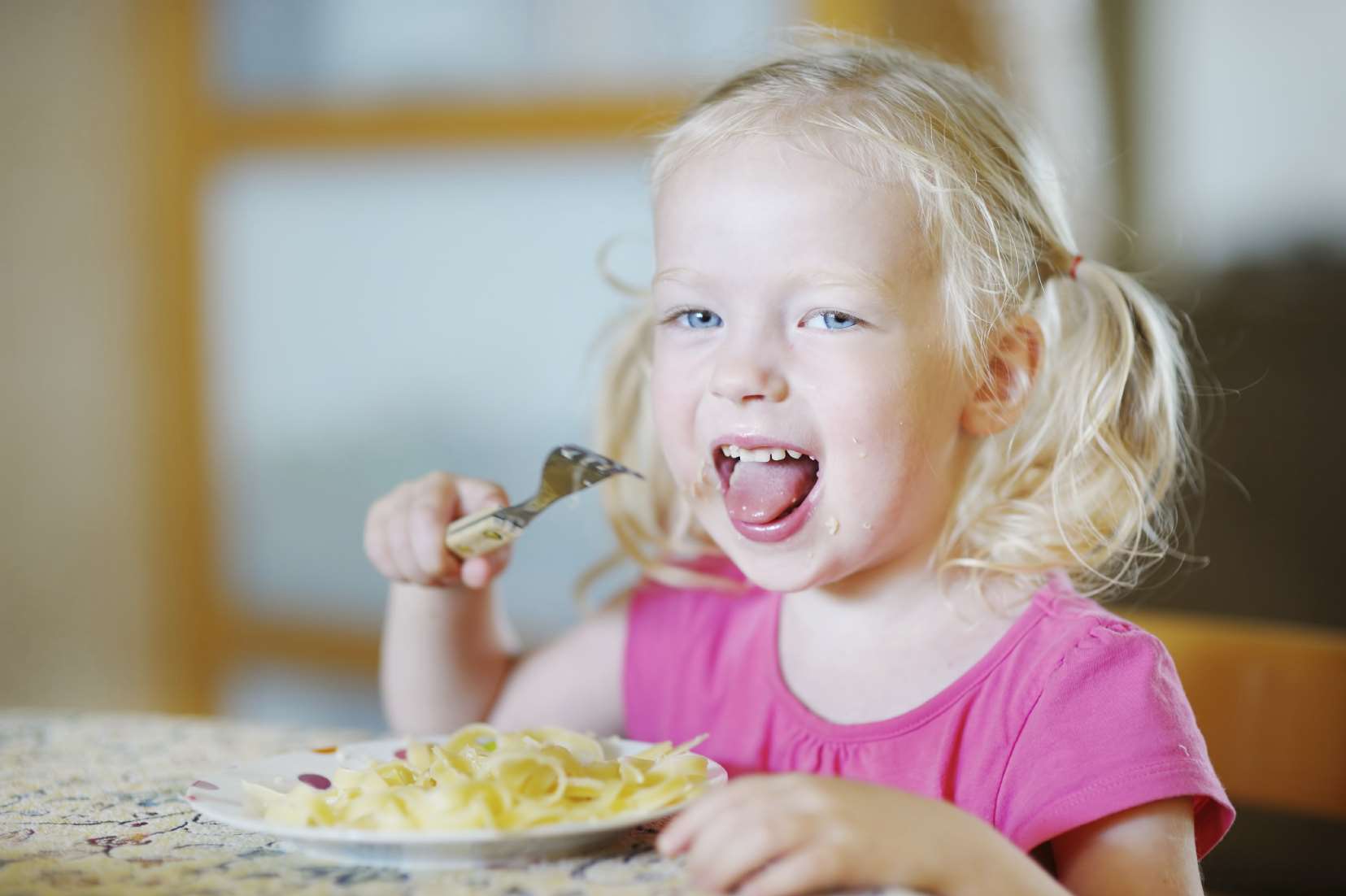 A survey of 2,000 UK parents found that the barrier to trying new foods isn’t always about disliking the taste, but is often linked to its appearance (50%), smell (37%) and texture (36%)