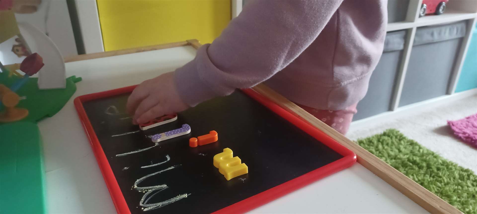 Trying to organise the letters of her name