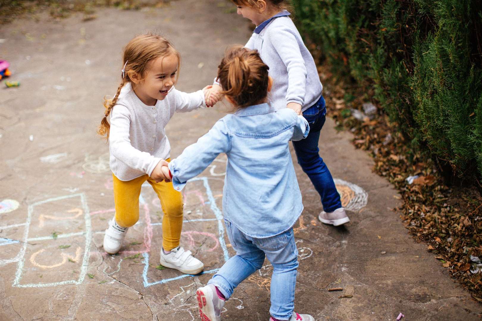 The NSPCC would says outdoor play is good for mental health