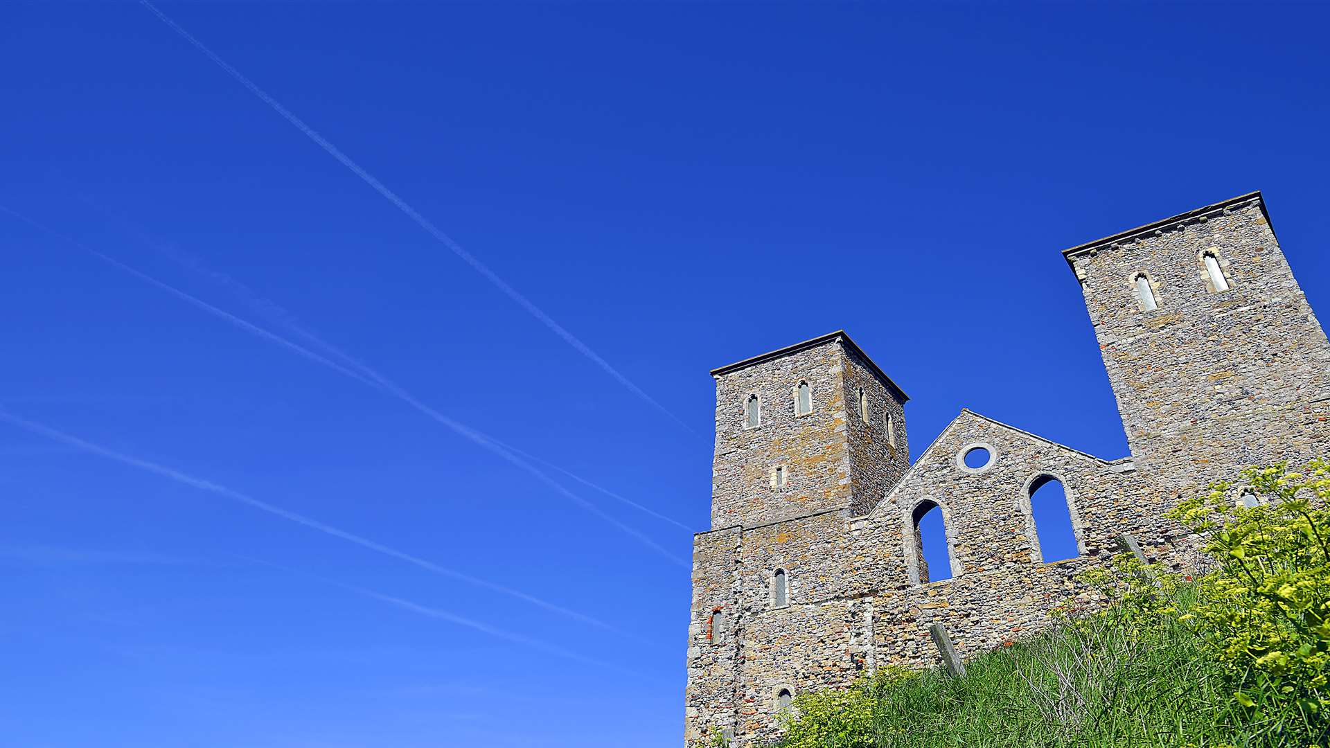 Enjoy a sunny day at Reculver