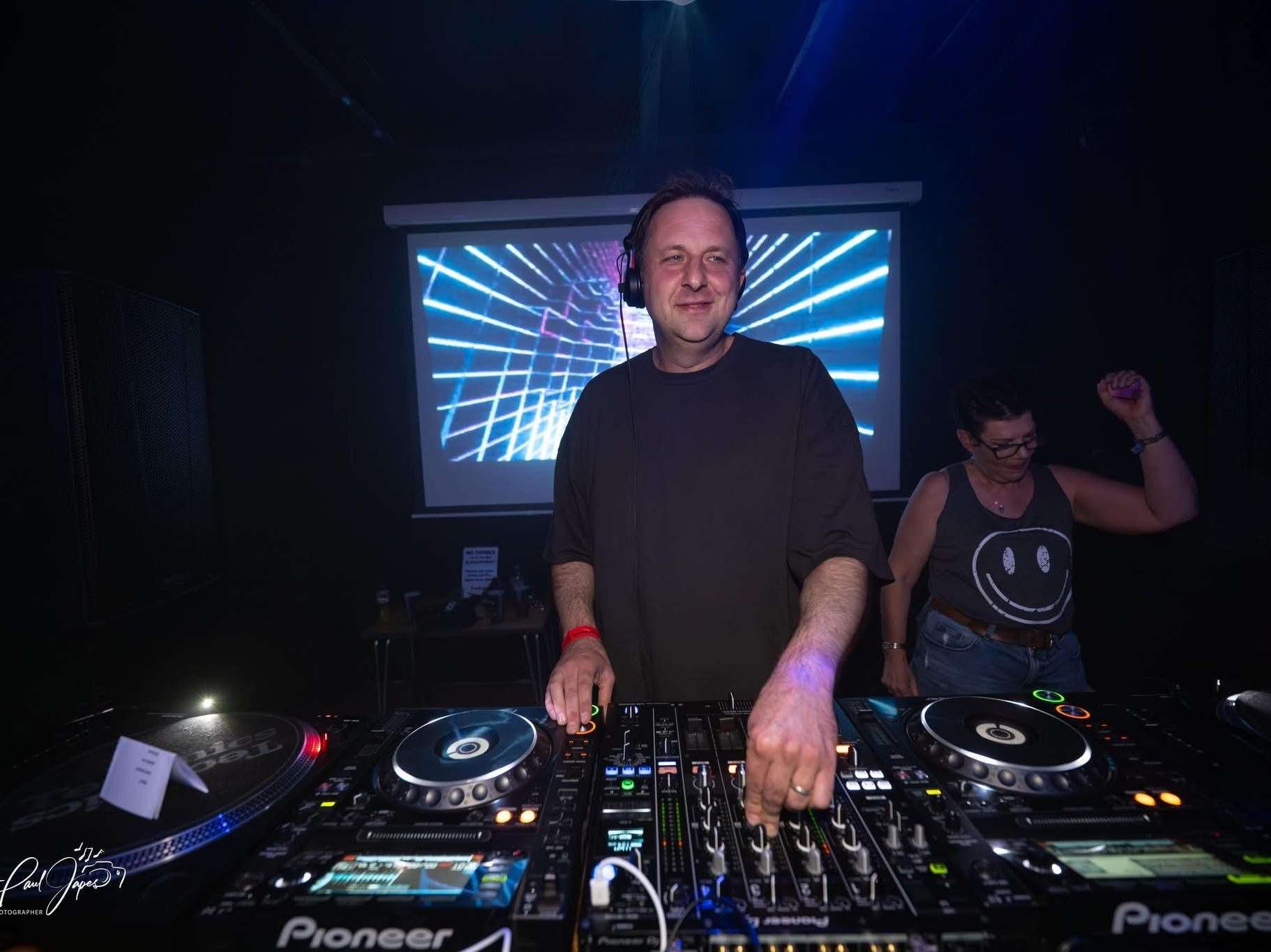 DJ Tommy Gale on the decks