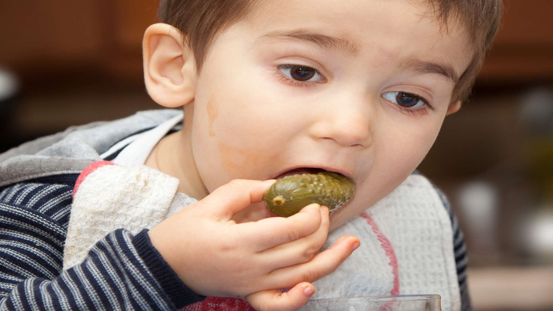 A varied diet will help children develop