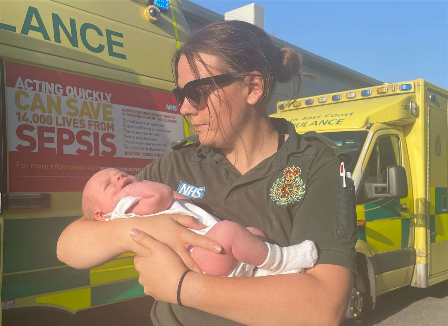 Paramedic Lauren has been reunited with baby Otis