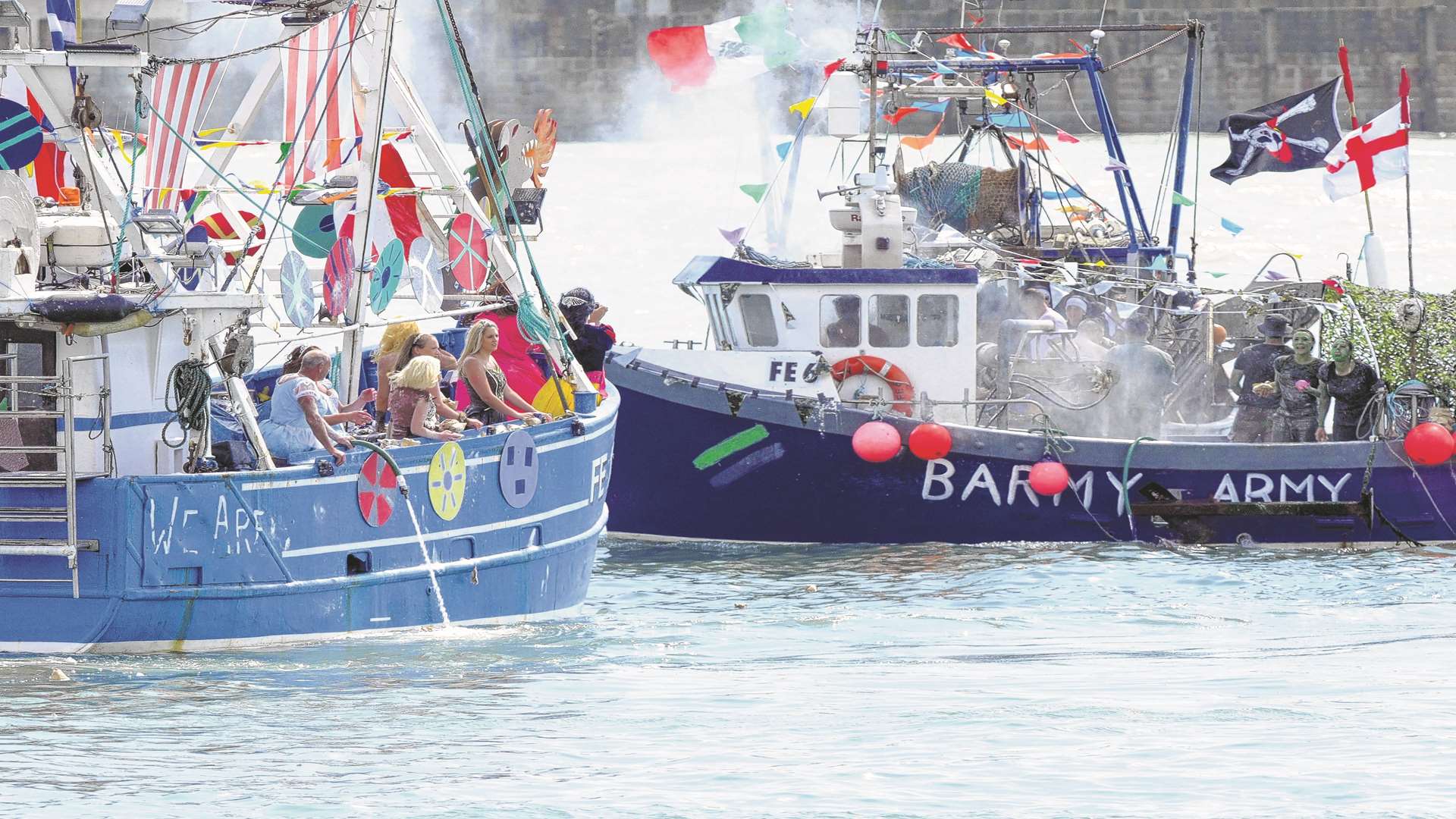Last year's winning boat Barmy Army in action. Picture: Wayne McCabe/KM Group