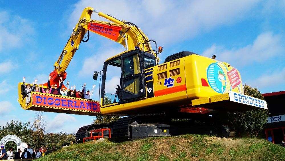 Diggerland in Medway Valley Leisure Park is one of the places where families can enjoy a free day out this April
