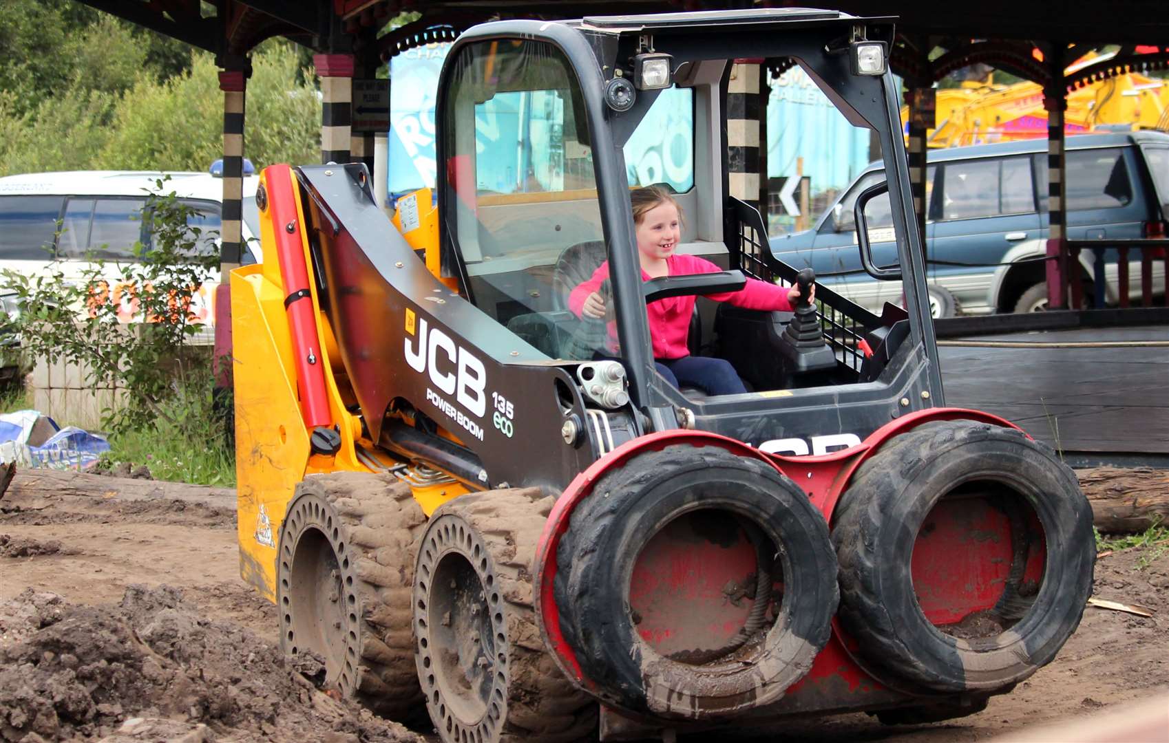 Diggerland offers discounts when tickets are booked in advance online