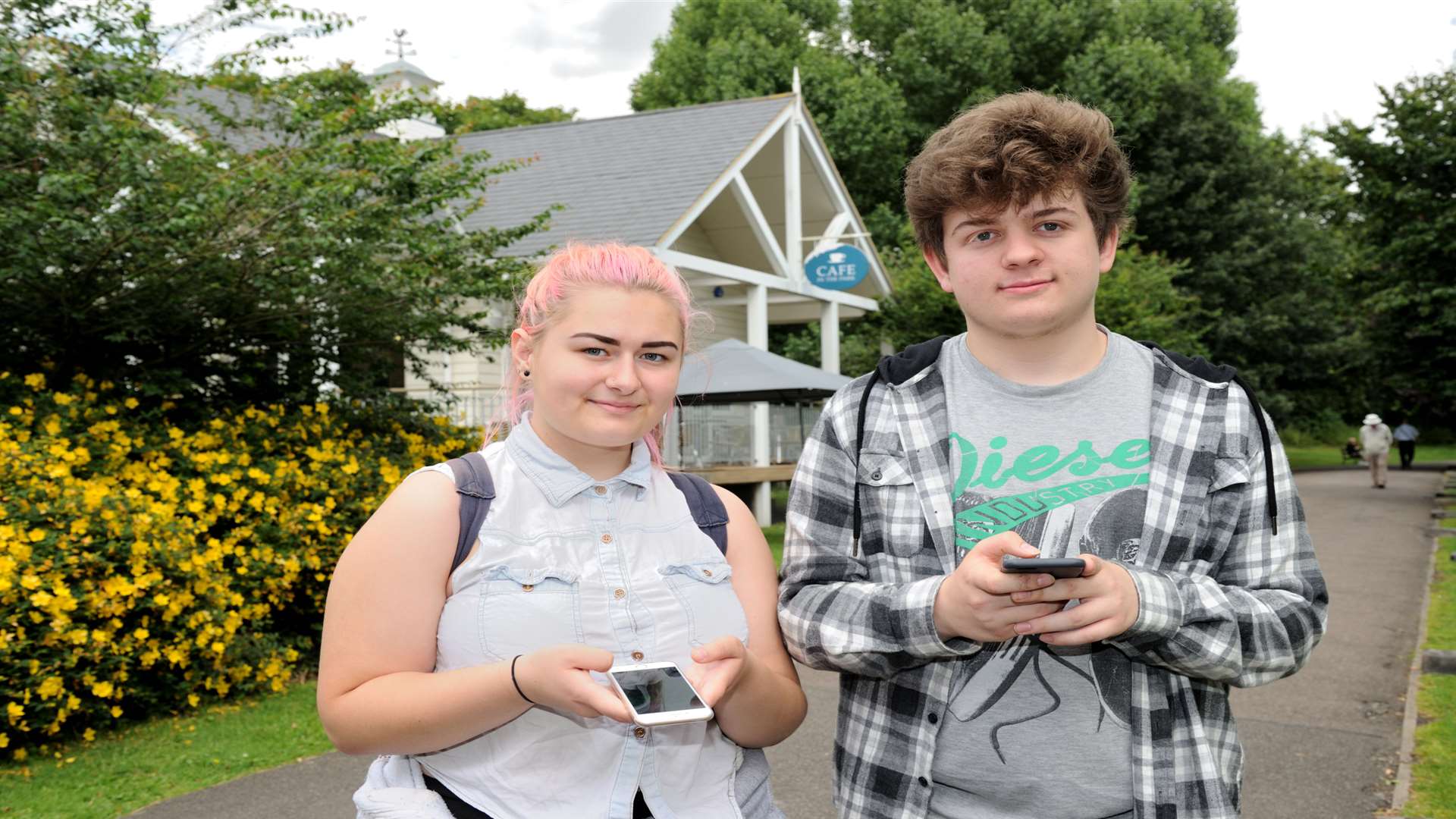 Natalie Ewers & Luke Bishop, both 17, playing PokemonGo. Picture: Simon Hildrew