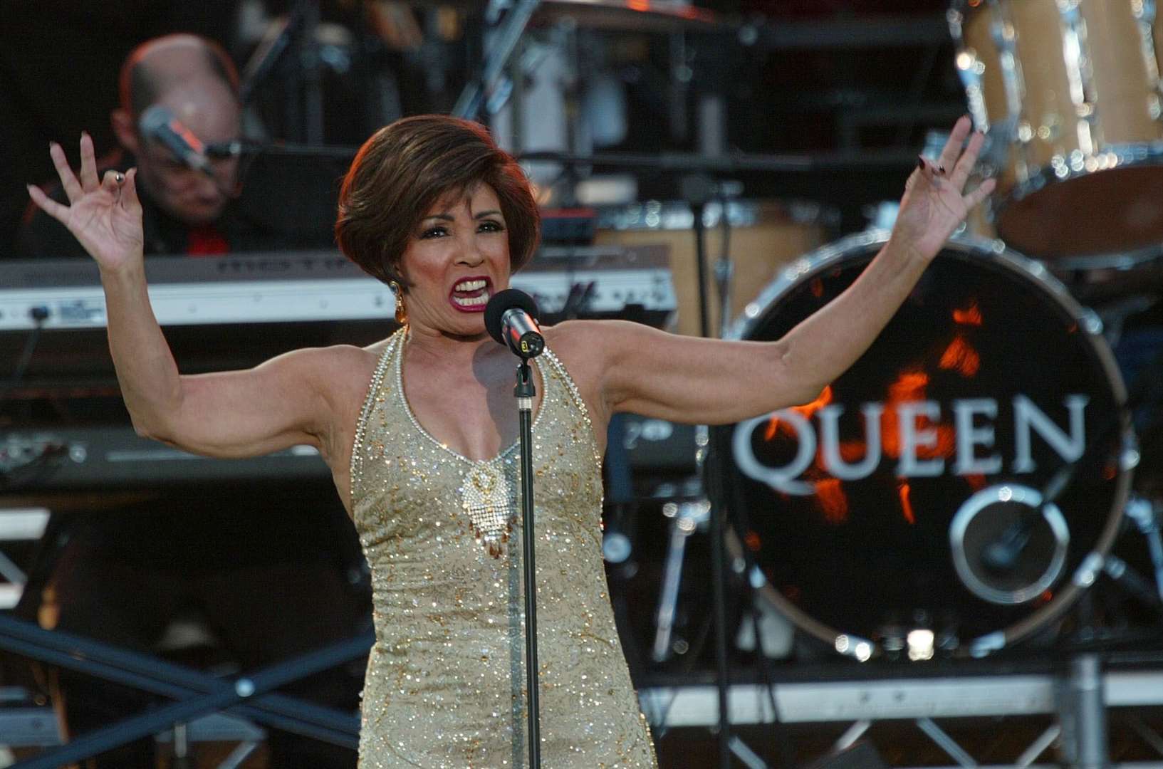 Dame Shirley Bassey performed at the Golden Jubilee pop concert in the gardens of Buckingham Palace in London in 2002. Picture: Reuters.