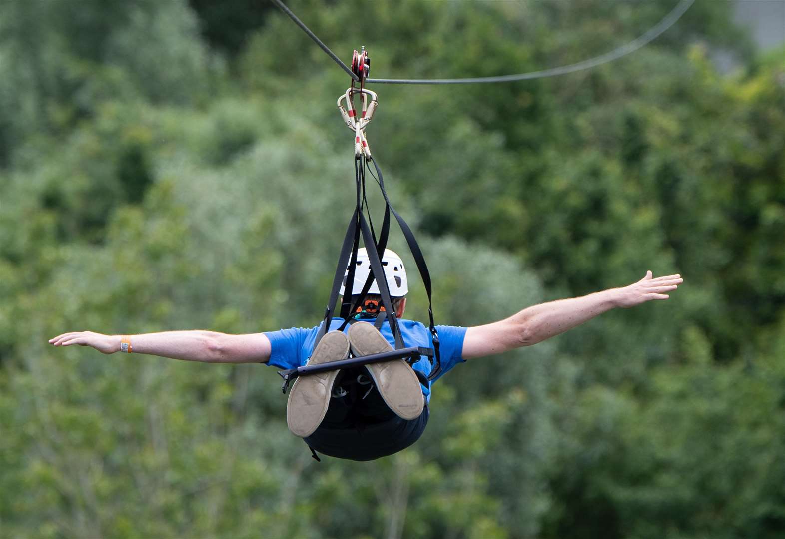 England's longest and fastest zip wire opens at Bluewater's Hangloose